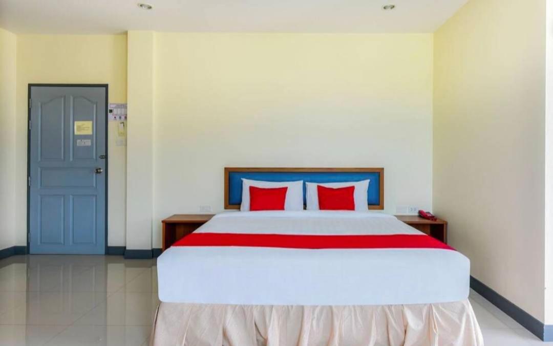 Baan Poemsuk Huahin Hotel Luaran gambar